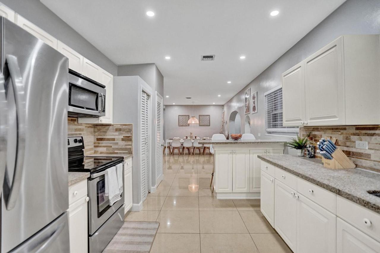 Villa Luxury Rattan Getaway Miami Exterior foto