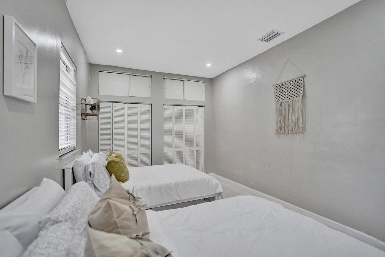 Villa Luxury Rattan Getaway Miami Exterior foto